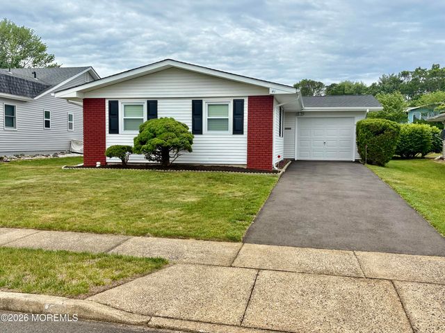 41 Whitman Street, Brick, NJ 08724