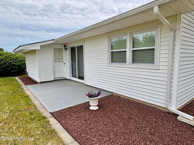 41 Whitman Street, Brick, NJ 08724