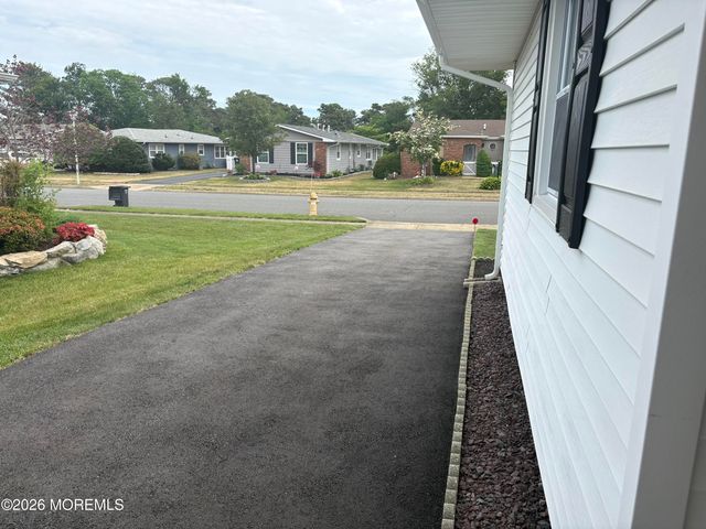 41 Whitman Street, Brick, NJ 08724