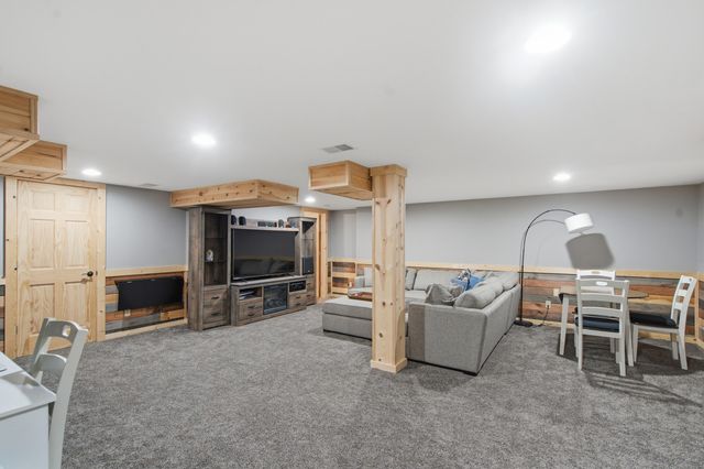 5643 E C Avenue, Richland Twp, MI 49083