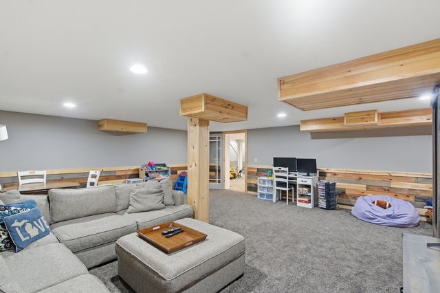 5643 E C Avenue, Richland Twp, MI 49083