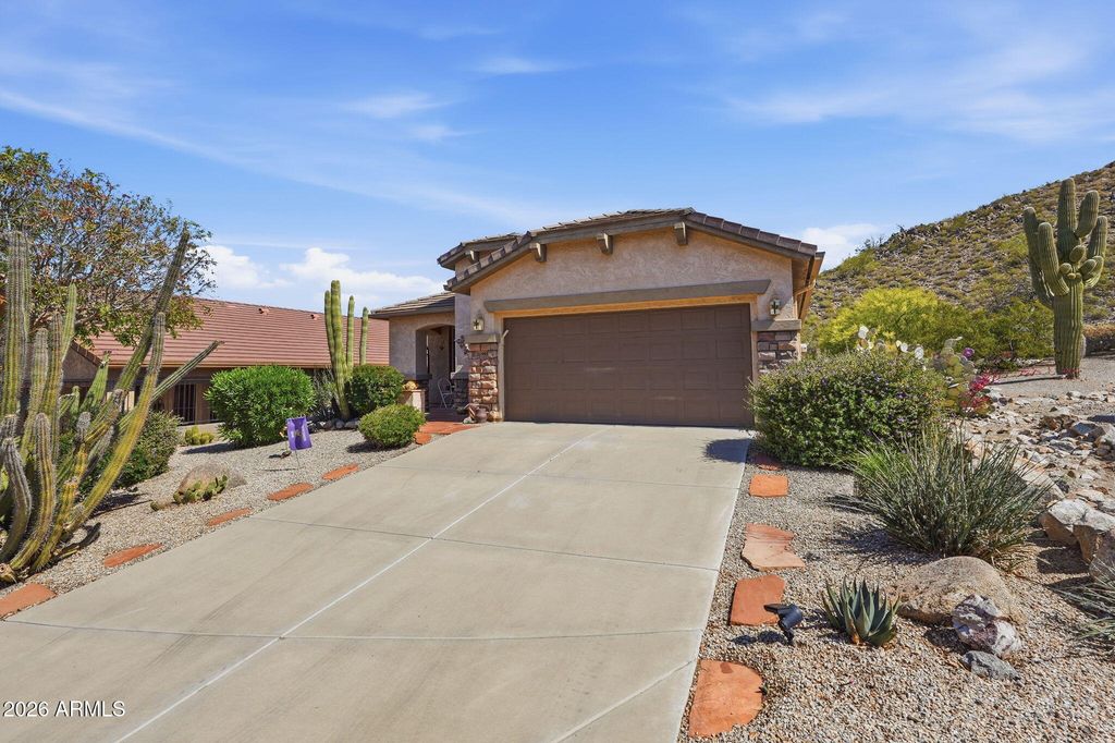 31993 N SKYLINE Drive, San Tan Valley, AZ 85143 — photo 2