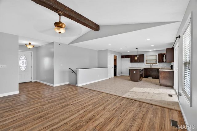 207 Rolling Rock Creek Drive, Wentzville, MO 63385