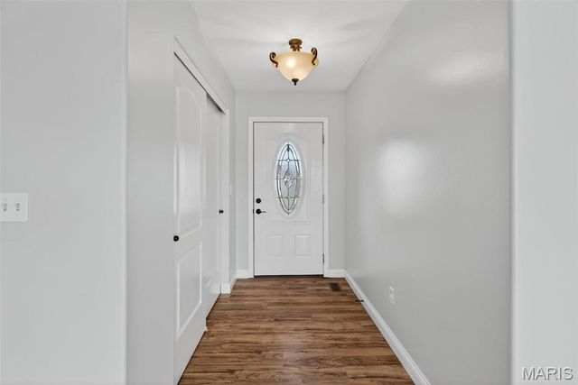 207 Rolling Rock Creek Drive, Wentzville, MO 63385