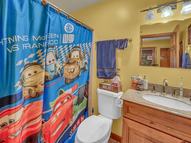 1112 Pheasant Trail, Carol Stream, IL 60188