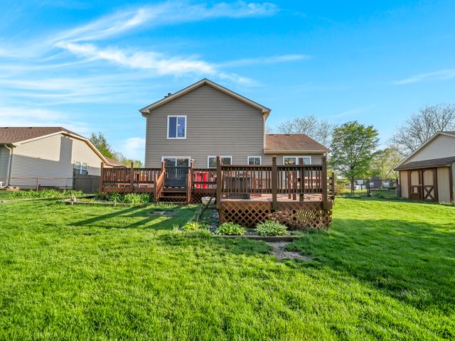 1112 Pheasant Trail, Carol Stream, IL 60188