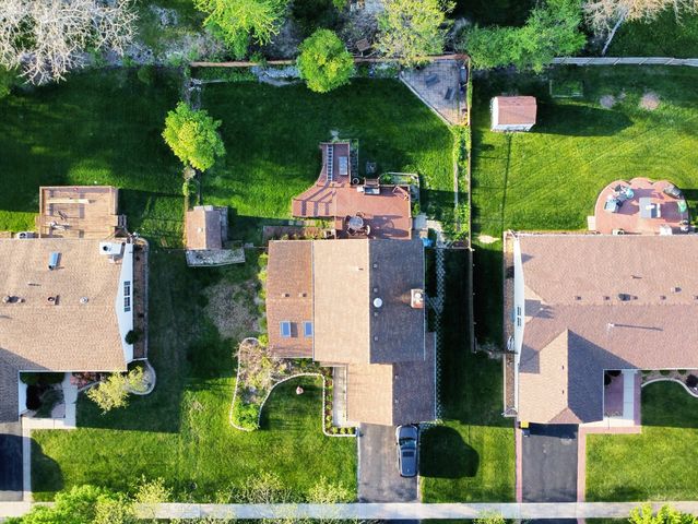 1112 Pheasant Trail, Carol Stream, IL 60188