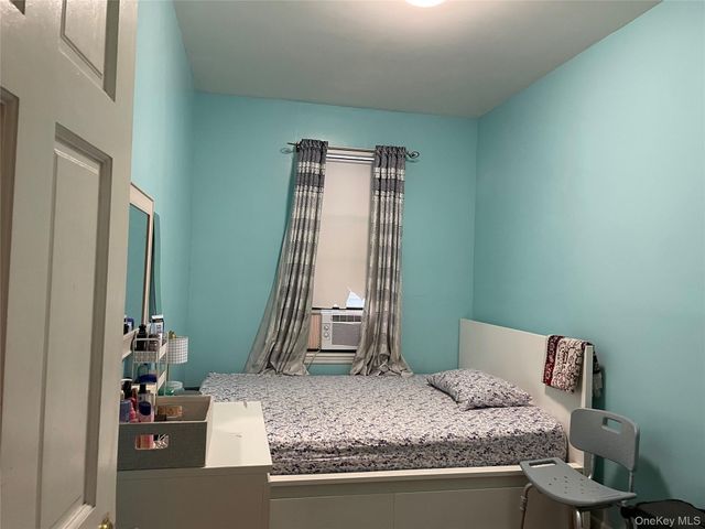 2464 Crescent Street, Astoria, NY 11102