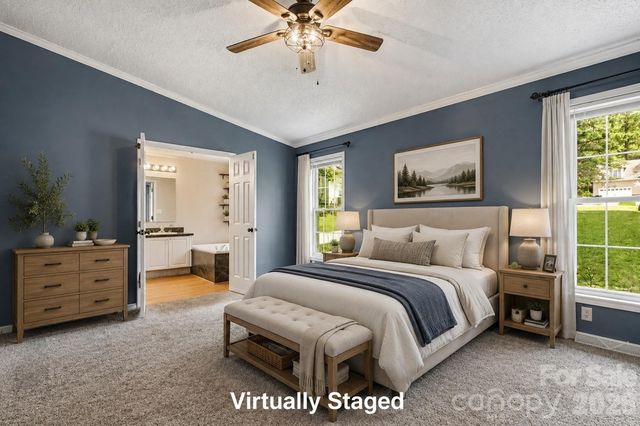 3555 Lake Bluff Drive, Sherrills Ford, NC 28673