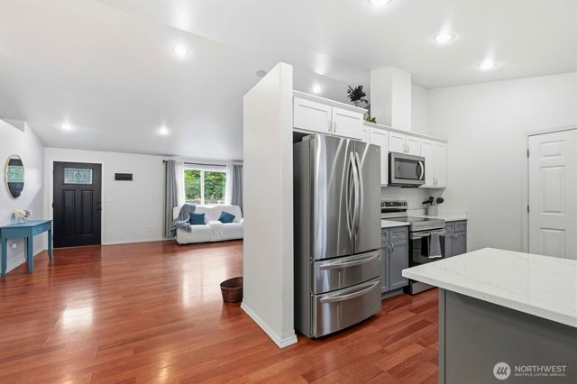 10721 Case Road SW, Olympia, WA 98512
