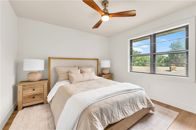 4 Enfield Drive, Bella Vista, AR 72715