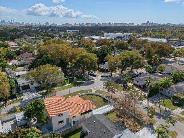 5251 SW 6th St, Miami, FL 33134