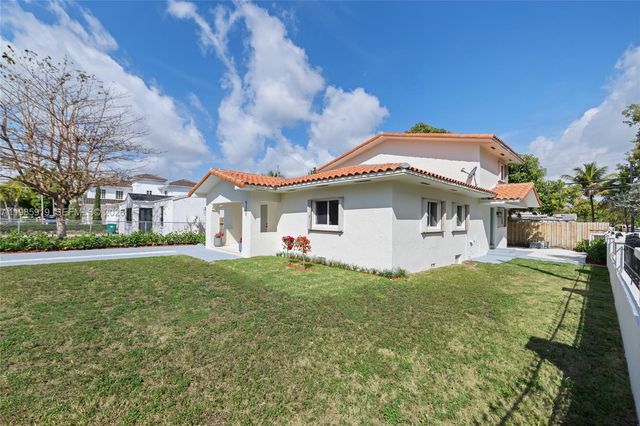 5251 SW 6th St, Miami, FL 33134