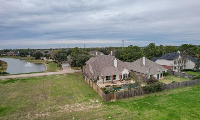 17011 Mariners Bay Drive, Houston, TX 77095