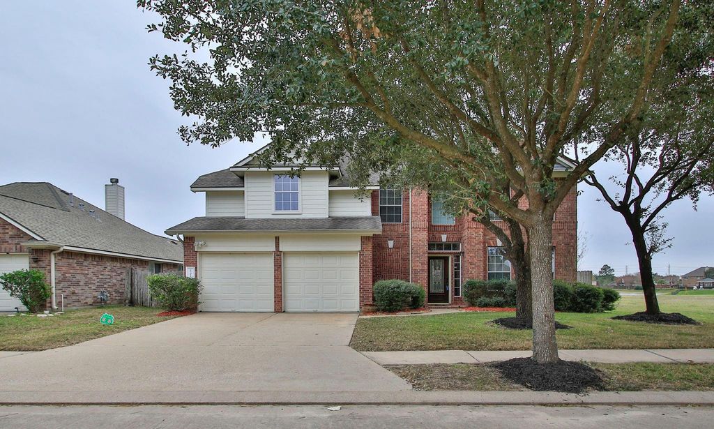 17011 Mariners Bay Drive, Houston, TX 77095