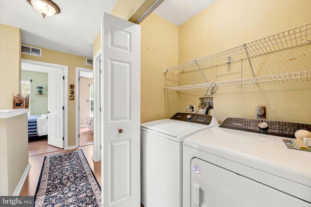 614 WOODGATE LN, Aston, PA 19014