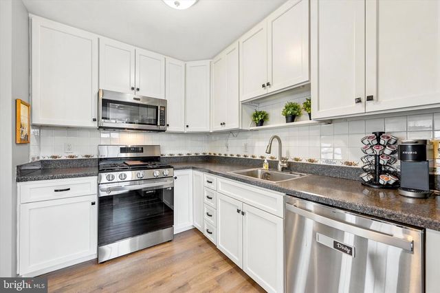 614 WOODGATE LN, Aston, PA 19014