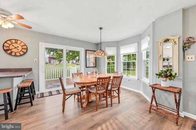614 WOODGATE LN, Aston, PA 19014