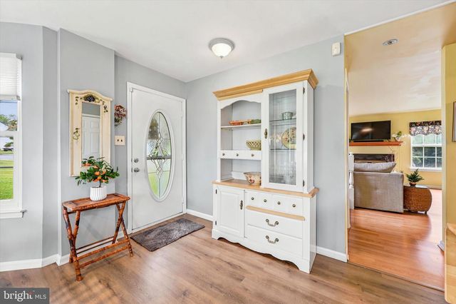 614 WOODGATE LN, Aston, PA 19014