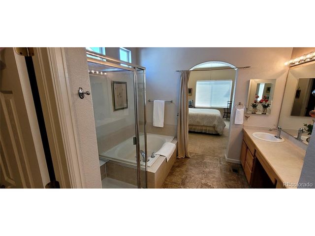 13734 W 61st Cir, Arvada, CO 80004