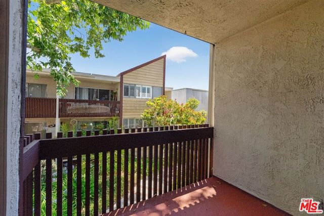 5900 Canterbury Drive B217, Culver City, CA 90230
