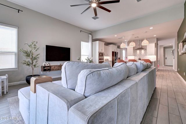 2140 E ALAMEDA Road, Phoenix, AZ 85024