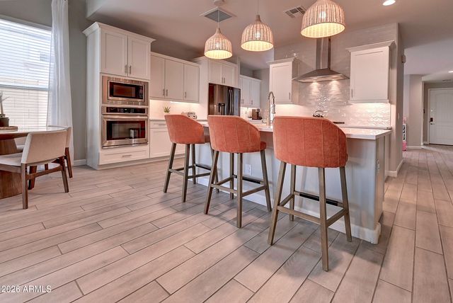 2140 E ALAMEDA Road, Phoenix, AZ 85024