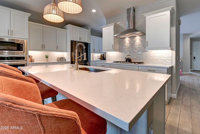 2140 E ALAMEDA Road, Phoenix, AZ 85024