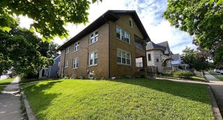 170 S Porter Street 2, Elgin, IL 60120