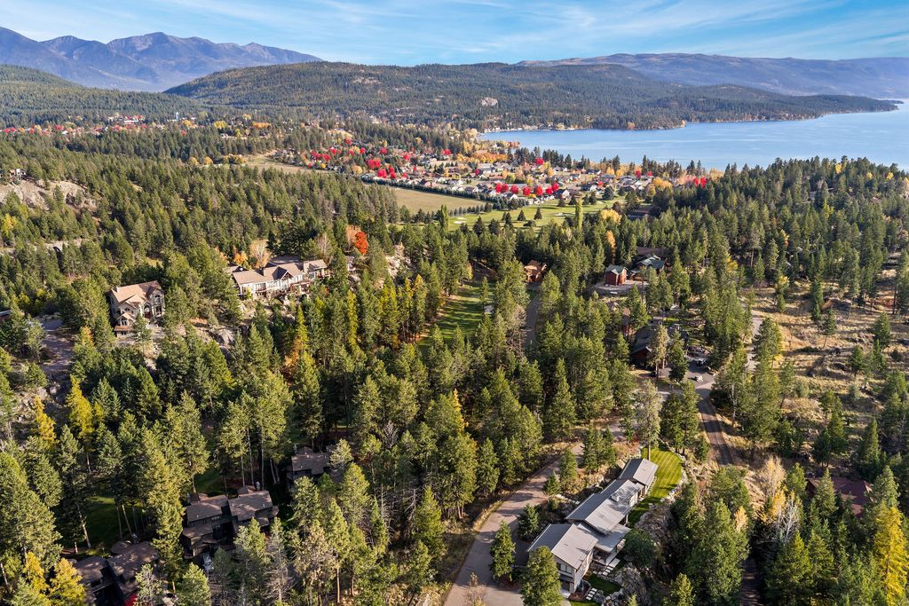147 Bjork Drive, Bigfork, MT 59911 photo 2
