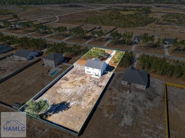 1670 Arnold Drive SE, Allenhurst, GA 31301