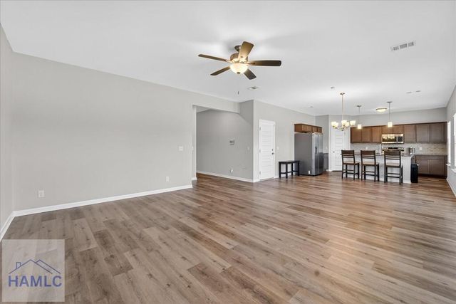 1670 Arnold Drive SE, Allenhurst, GA 31301