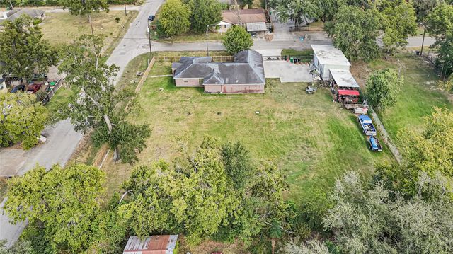 2120 Vance Street, Houston, TX 77093