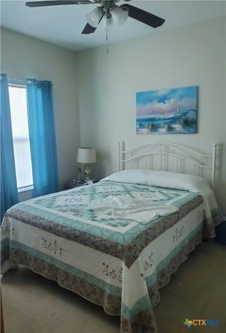 501 S 13th Street, Seadrift, TX 77983