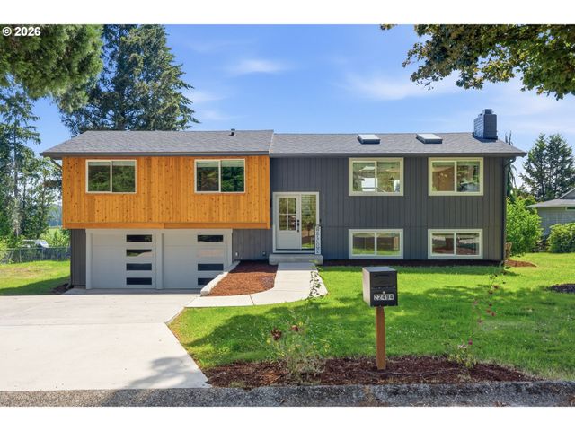 22494 Se RIDGEVIEW Dr, Damascus, OR 97089