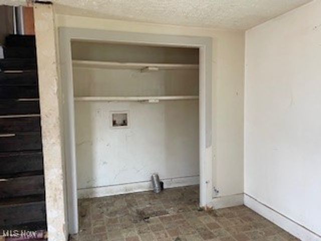 6234 Riggle Hill Road NE, Somerdale, OH 44678