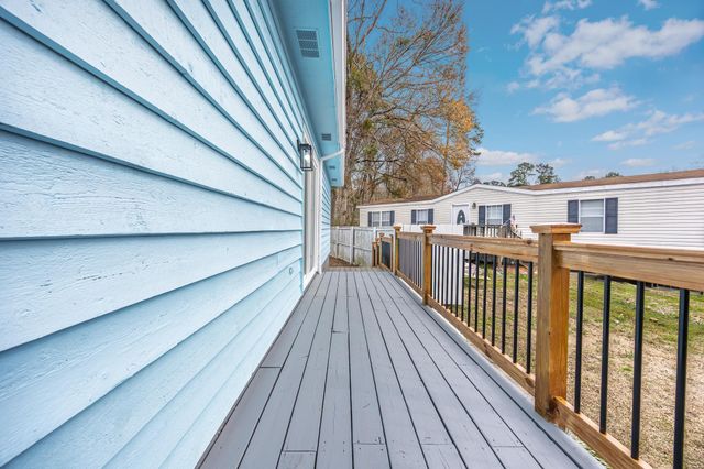 3534 Gordon Dr., Myrtle Beach, SC 29579