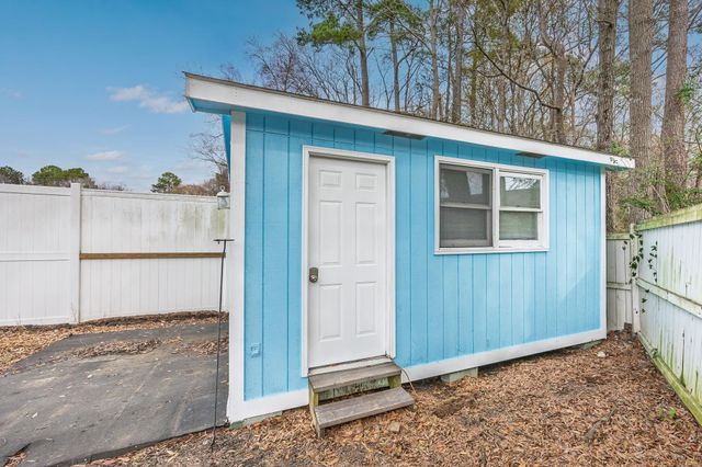 3534 Gordon Dr., Myrtle Beach, SC 29579