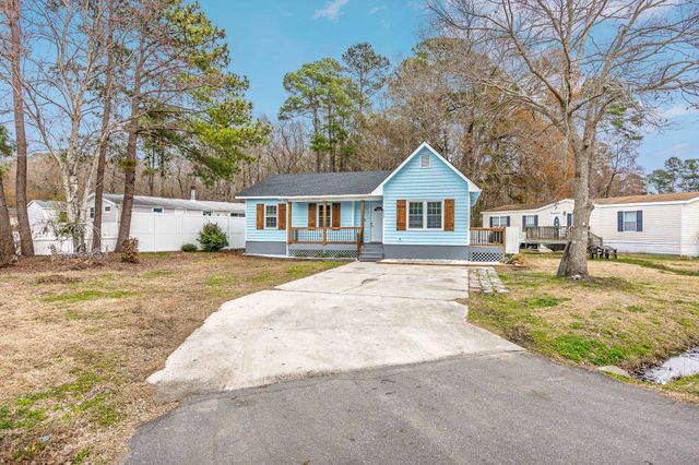 3534 Gordon Dr., Myrtle Beach, SC 29579