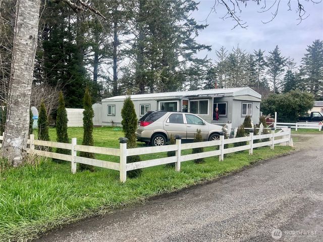 10514 Pacific Way, Long Beach, WA 98631