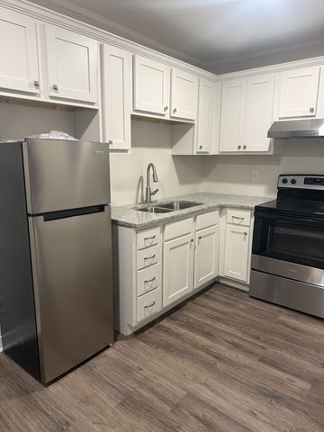 201 Acklen Park Dr Apt 23, Nashville, TN 37203