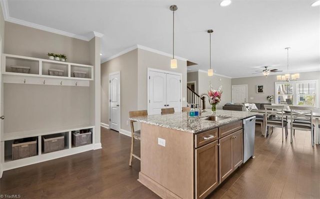 1726 Eastover Drive, Kernersville, NC 27284