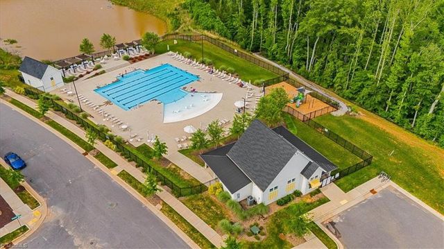 1726 Eastover Drive, Kernersville, NC 27284