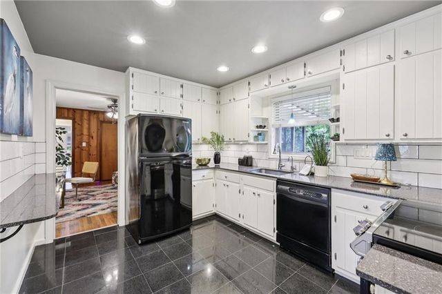 2030 Woodbine Terrace NE, Atlanta, GA 30329