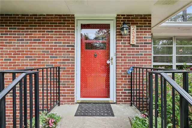 2030 Woodbine Terrace NE, Atlanta, GA 30329