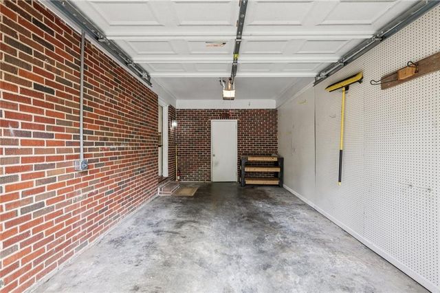 2030 Woodbine Terrace NE, Atlanta, GA 30329