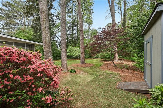 2030 Woodbine Terrace NE, Atlanta, GA 30329