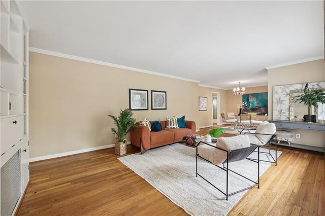 2030 Woodbine Terrace NE, Atlanta, GA 30329