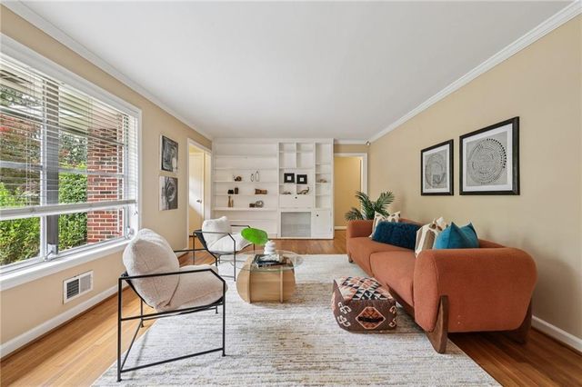 2030 Woodbine Terrace NE, Atlanta, GA 30329