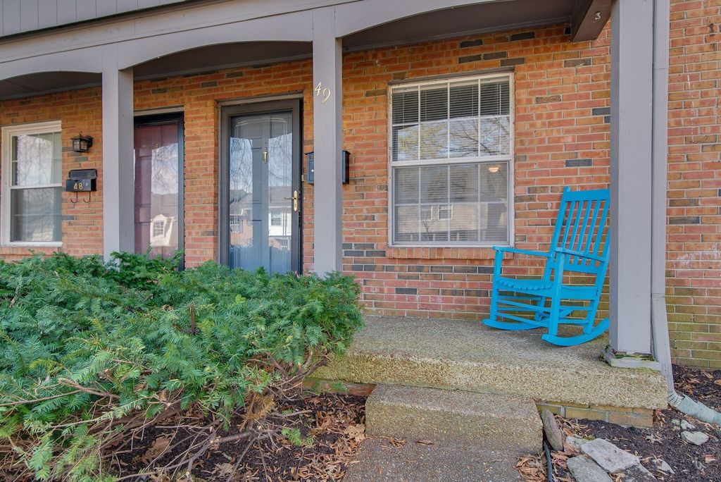 5510 Country Dr Apt 49, Nashville, TN 37211